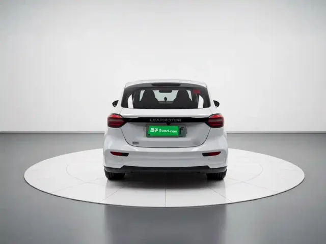 Leapmotor T03 — Фото автомобиля 3