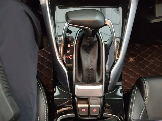 Maxus G50 — Фото автомобиля 13