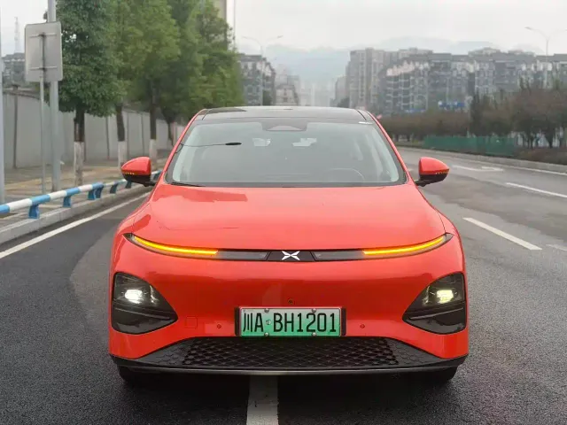 Xpeng G6 — Фото автомобиля 2