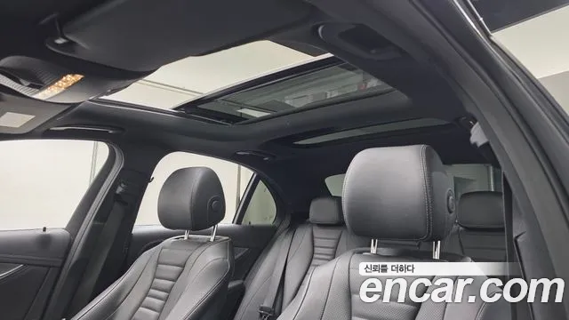 Mercedes-Benz E-Class W213 — Фото автомобиля 24