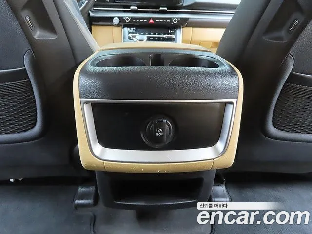 Kia Carnival Generation 4 — Фото автомобиля 19