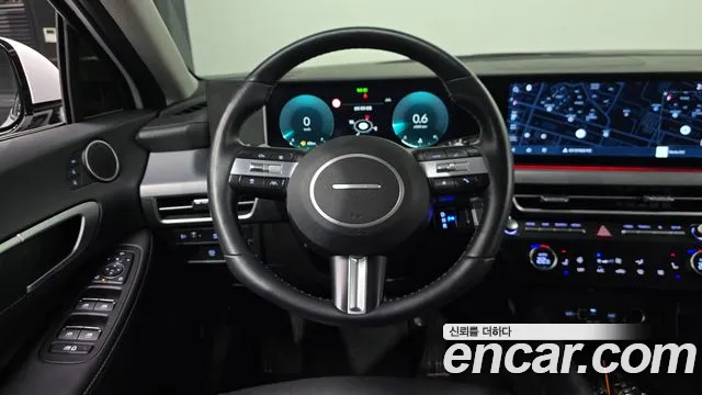 Hyundai Sonata — Фото автомобиля 12
