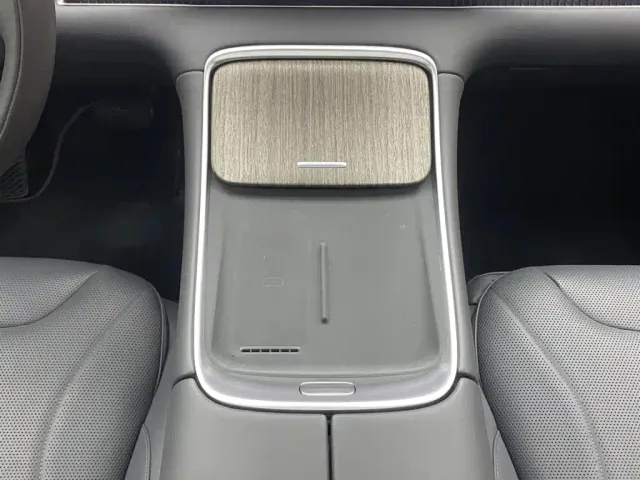 Leapmotor C11 — Фото автомобиля 22