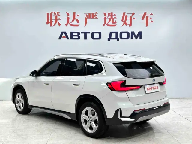 BMW X1 — Фото автомобиля 4
