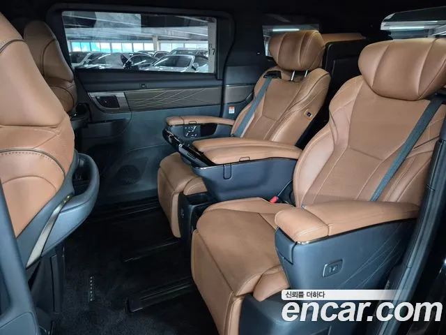 Toyota Alphard Generation 4 — Фото автомобиля 18