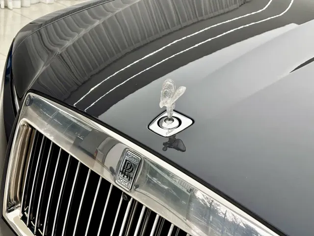 Rolls-Royce Ghost — Фото автомобиля 5