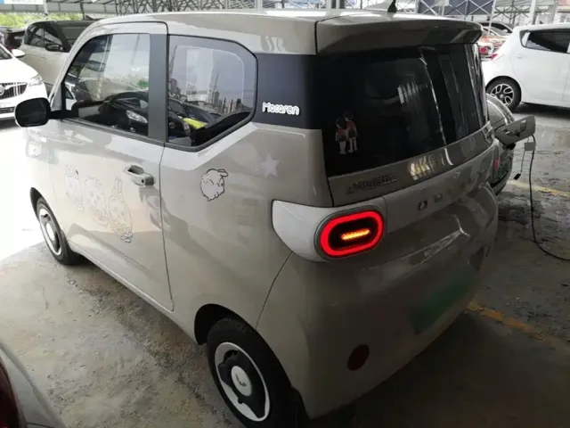 Wuling Hongguang Mini EV — Фото автомобиля 5