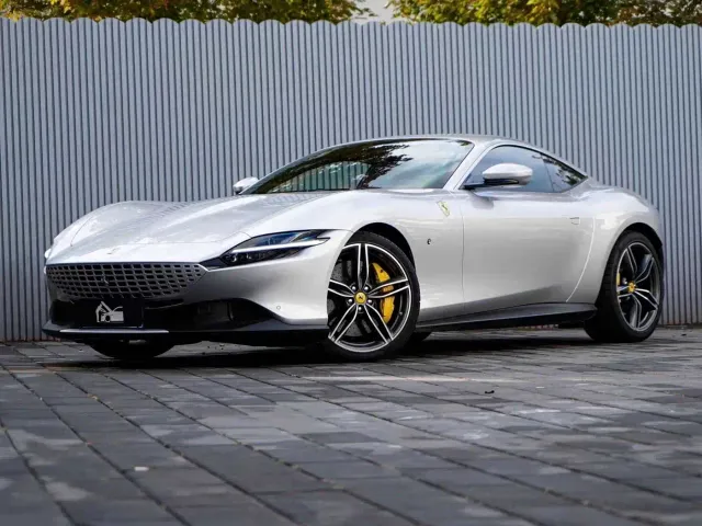 Фотография автомобиля — Ferrari Roma