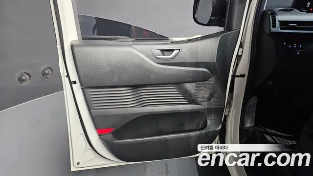 Hyundai Staria — Фото автомобиля 23