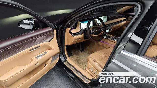Genesis G90 Бензин 3.5 турбо AWD — Фото автомобиля 11
