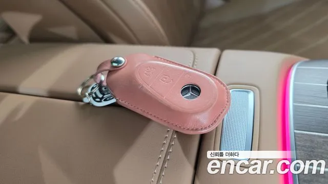 Mercedes-Benz E-Class W214 — Фото автомобиля 22