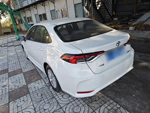 Toyota Corolla — Фото автомобиля 4