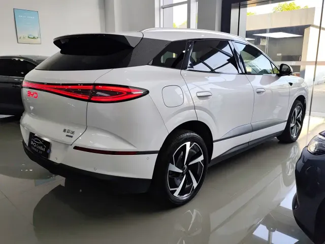 BYD Sealion 06 — Фото автомобиля 4