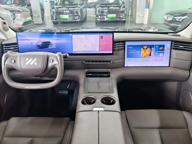 IM Motors LS6 — Фото автомобиля 7