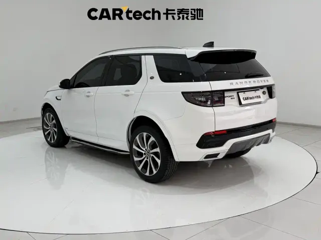 Land Rover Discovery Sport — Фото автомобиля 7