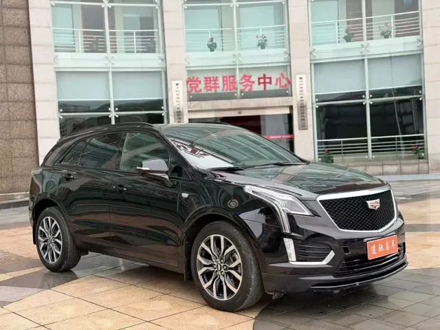 Cadillac XT5 — Фото автомобиля 3