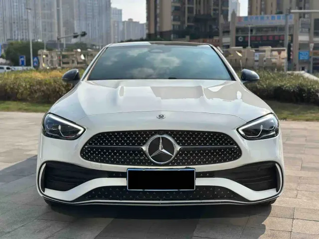 Mercedes-Benz C-Class — Фото автомобиля 2