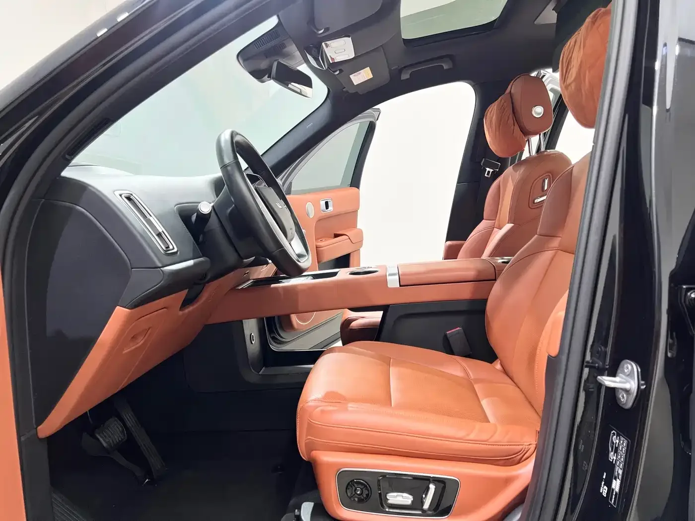 Li Auto Li Xiang L9 2022 Max — Фото автомобиля 7