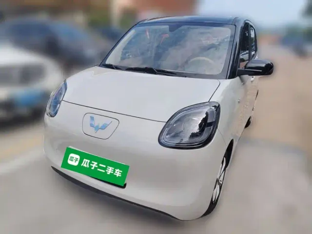 Фотография автомобиля — Wuling Hongguang Mini EV