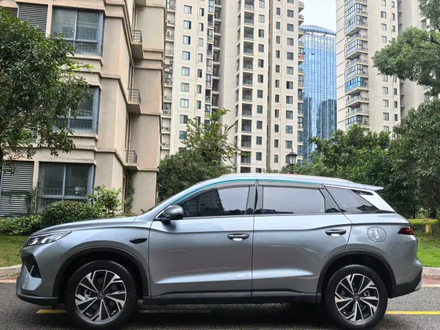 BYD Song Pro — Фото автомобиля 15