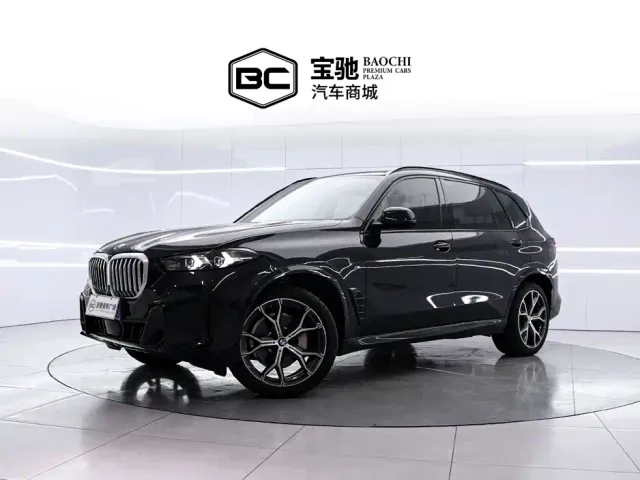 Фотография автомобиля — BMW X5
