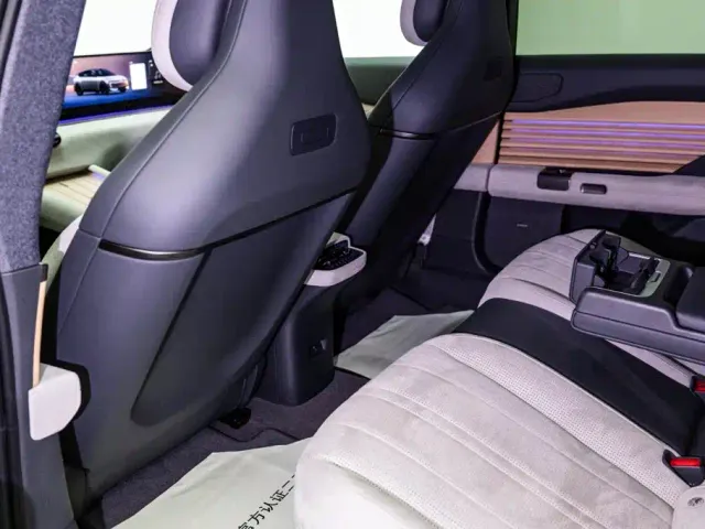 Audi E5 Sportback — Фото автомобиля 17