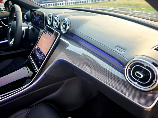 Mercedes-Benz C-Class — Фото автомобиля 20