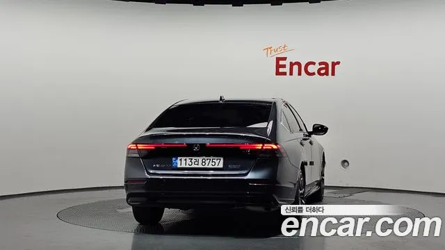 Honda Accord — Фото автомобиля 4