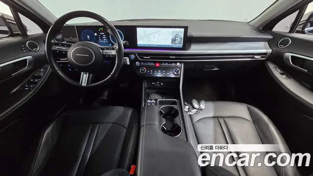 Hyundai Sonata — Фото автомобиля 10