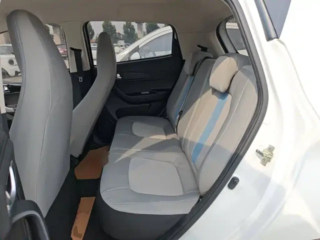 Changan Benben E-Star — Фото автомобиля 16