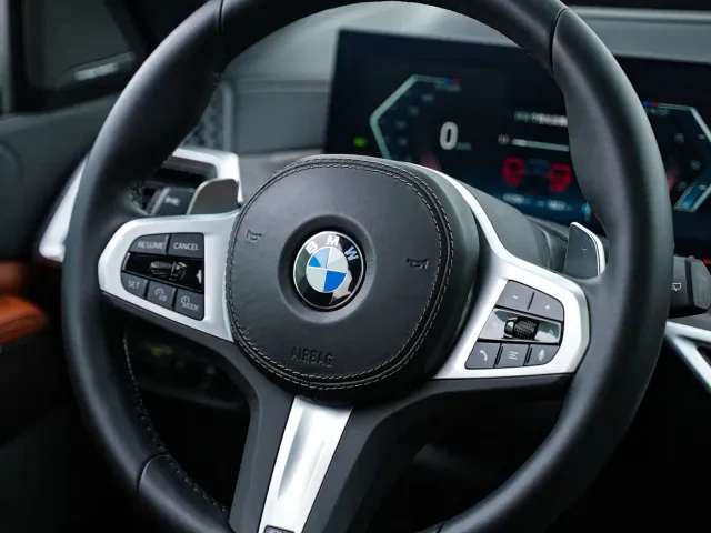 BMW X7 — Фото автомобиля 8