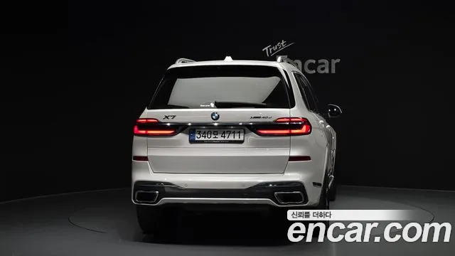 BMW X7 — Фото автомобиля 4