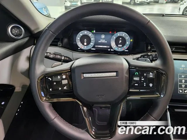 Land Rover Range Rover Evoque — Фото автомобиля 13