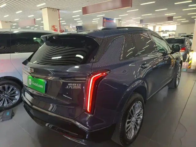 Cadillac XT5 — Фото автомобиля 6
