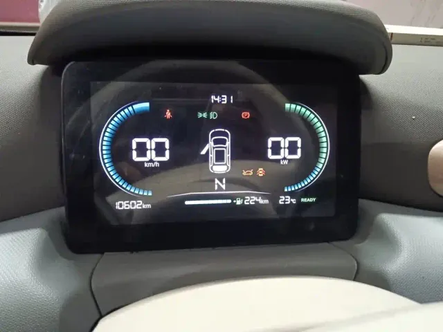 Leapmotor T03 — Фото автомобиля 7