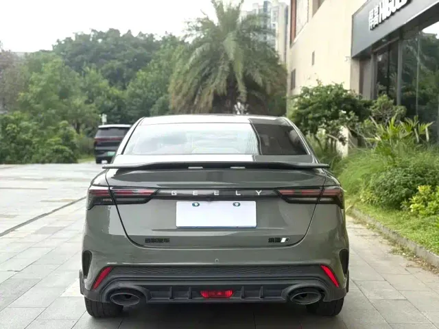 Geely Binrui — Фото автомобиля 7