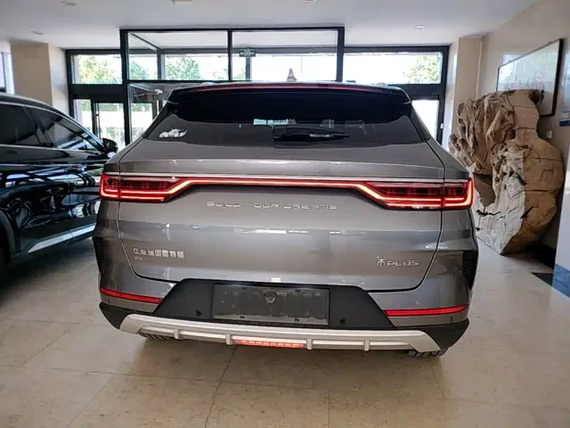 BYD Song PLUS — Фото автомобиля 5