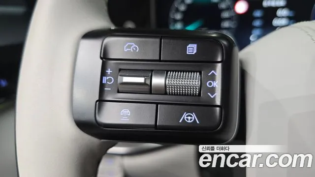 Hyundai Grandeur GN7 — Фото автомобиля 30
