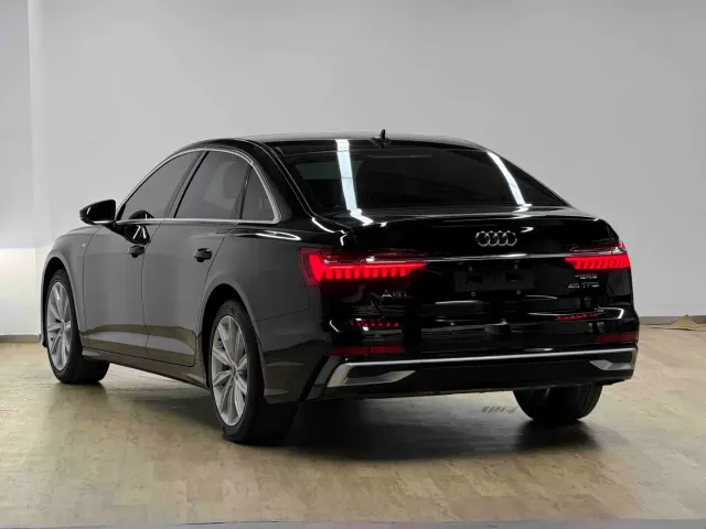 Audi A6L — Фото автомобиля 27