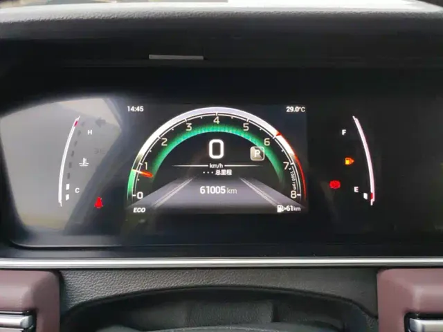 GAC Trumpchi M6 — Фото автомобиля 14