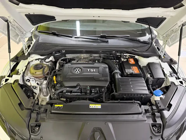 Volkswagen CC — Фото автомобиля 9