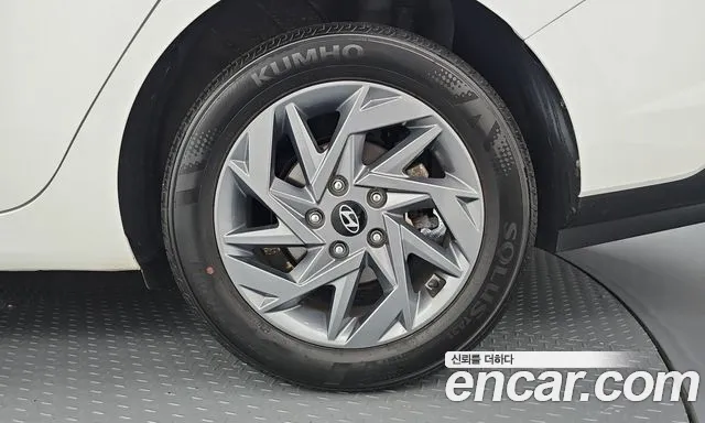 Hyundai Avante CN7 — Фото автомобиля 6