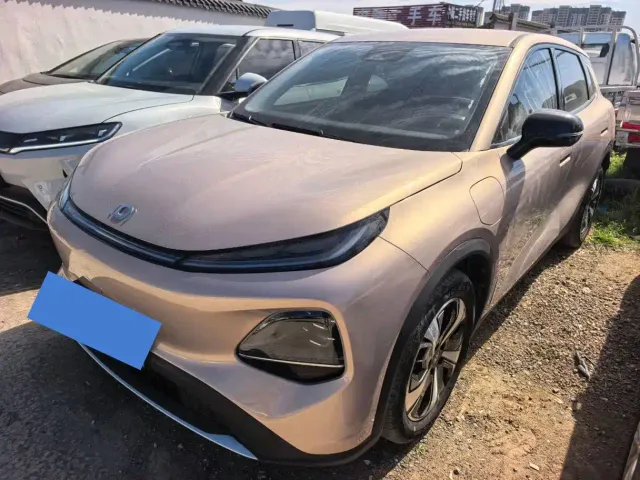 Фотография автомобиля — Changan Qiyuan Q05