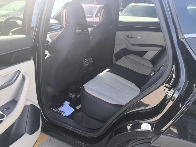 BYD Song PLUS — Фото автомобиля 6