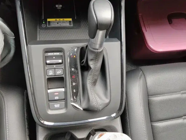 Honda CR-V — Фото автомобиля 10