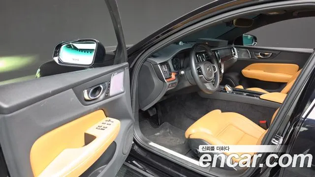 Вольво S60 S60 третьего поколения B5 Inscription — Фото автомобиля 10
