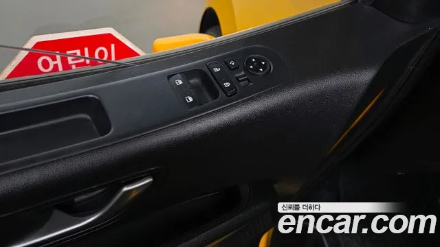 Hyundai Staria Staria L3.5 Школьный автобус — Фото автомобиля 30
