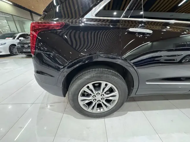 Cadillac XT5 — Фото автомобиля 27