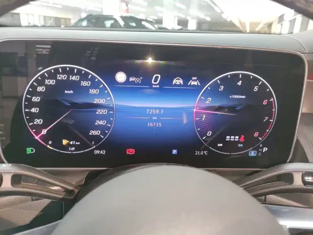 Mercedes-Benz GLC-Class — Фото автомобиля 11