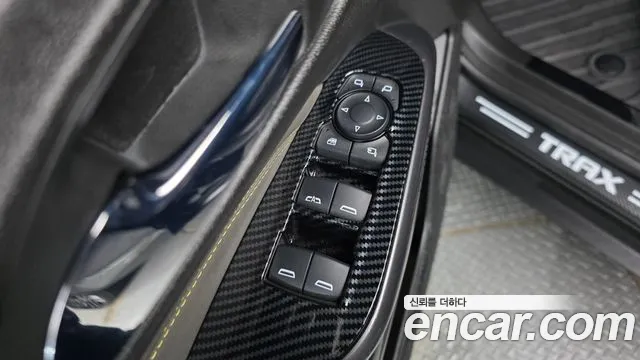 ChevroletGMDaewoo Trax Trax Кроссовер — Фото автомобиля 10